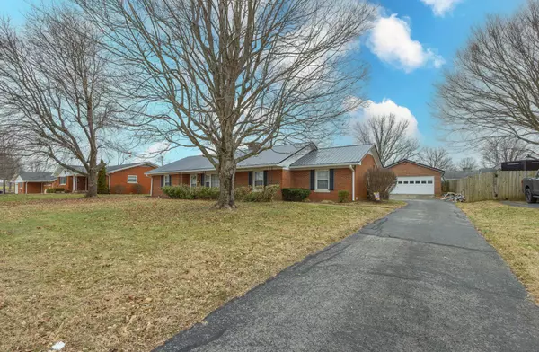 258 Eastridge Drive, Paris, KY 40361