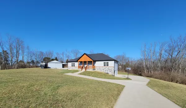 17 Teresa Drive, Cynthiana, KY 41031