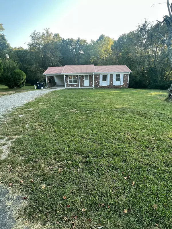 209 McFadden Lane, London, KY 40741