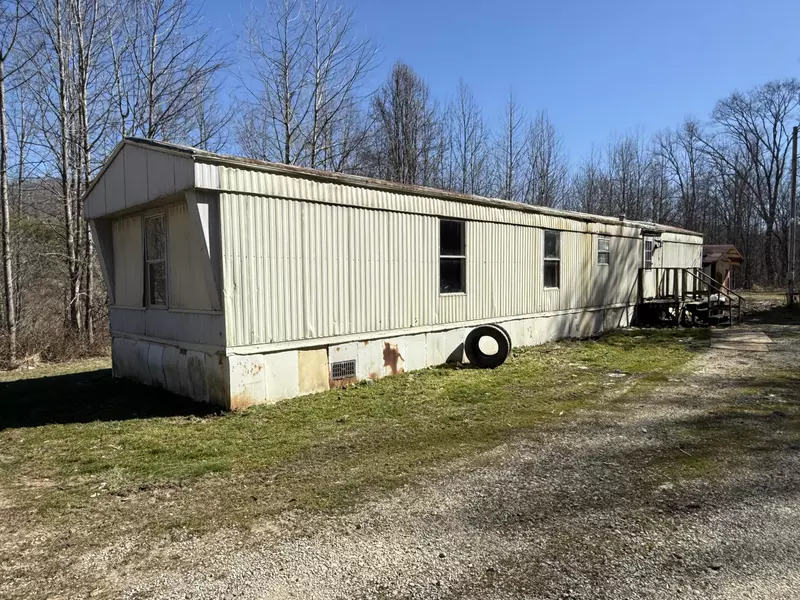 173 Freeman Cemetery Road, Barbourville, KY 40906