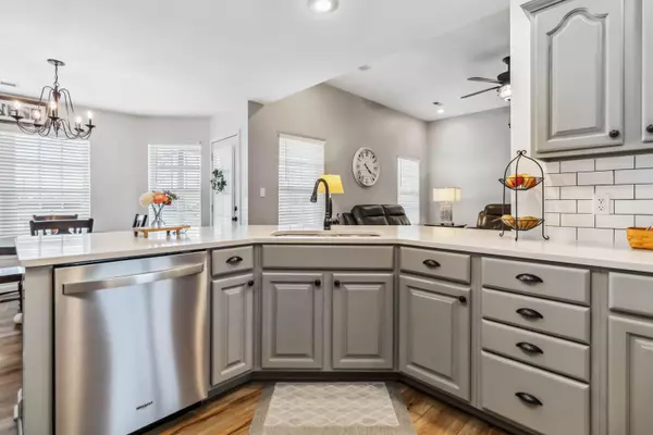 Waco, KY 40385,339 Waco Heights Drive