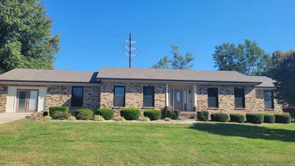 1100. Anita Court, Mt Sterling, KY 40353