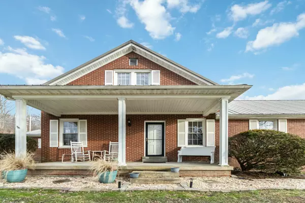 7581 MCWHORTER Road, London, KY 40741