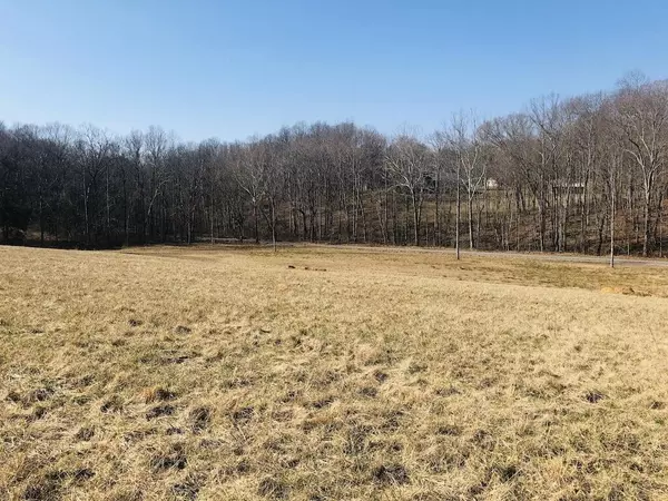 Jamestown, KY 42629,28-30 Oaks Road