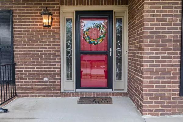 Versailles, KY 40383,767 Flint Ridge Road