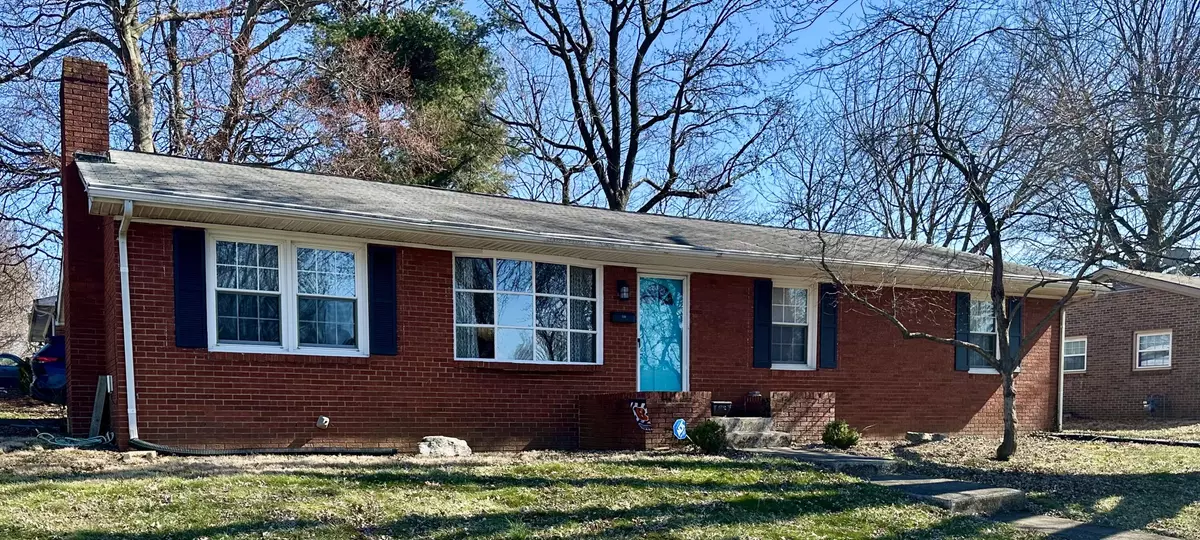 Versailles, KY 40383,114 Molly Street