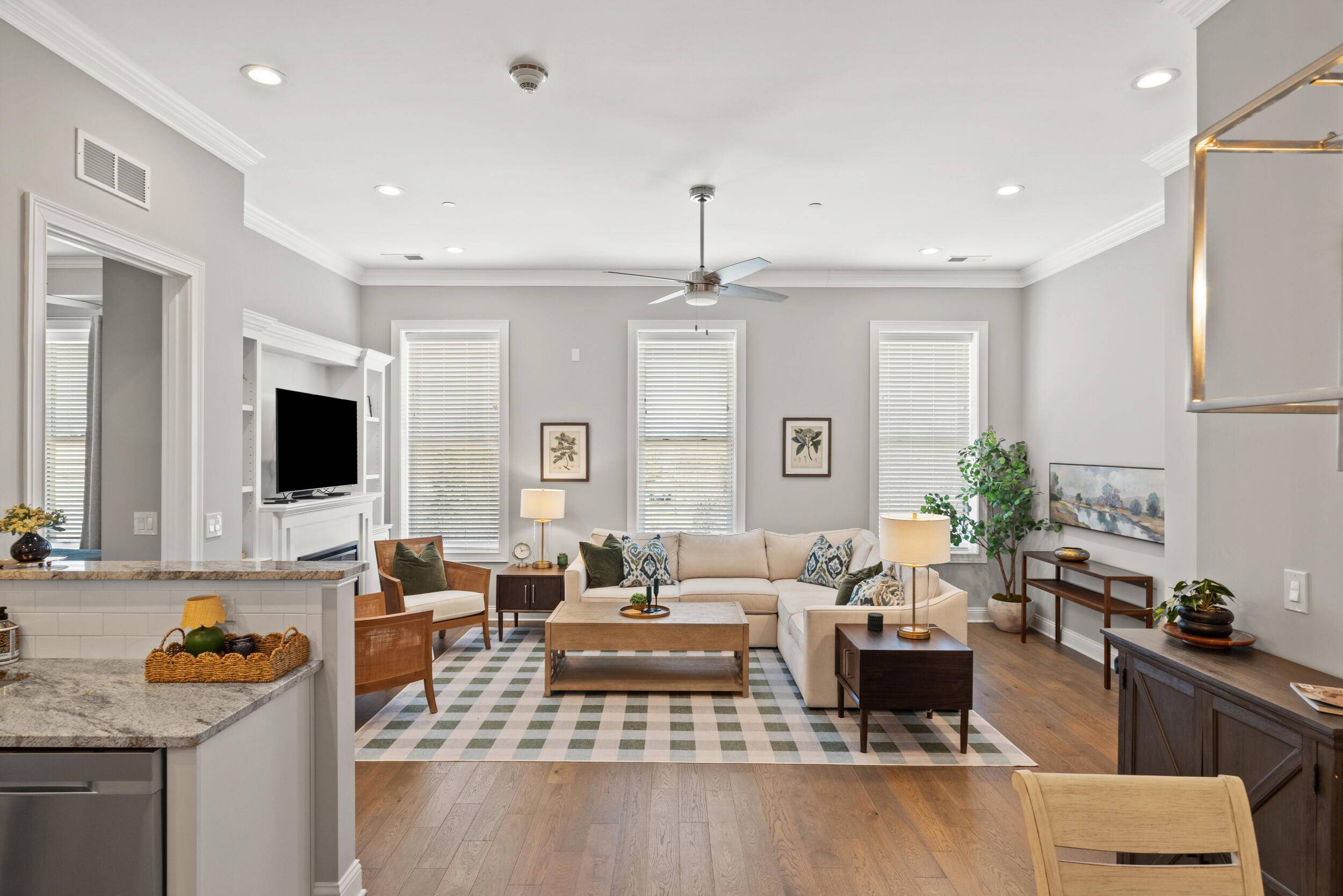 369 East Main Street #502, Lexington, KY 40507