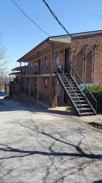 901 Crosshill Drive, Frankfort, KY 40601