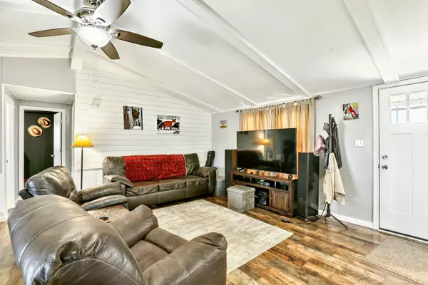 Lawrenceburg, KY 40342,4112 Bardstown Road