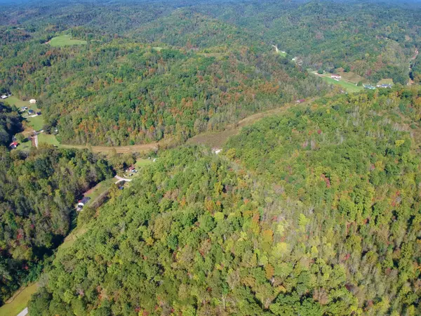 Booneville, KY 41314,1503 Holly Fork rd & KY Hwy 1350 Road