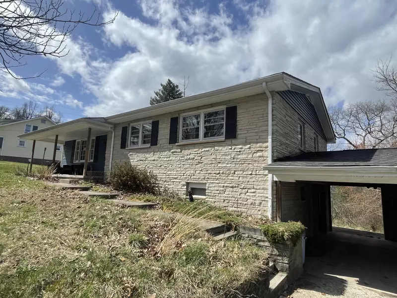 71 Heath and Chestnut Road, Stearns, KY 42647