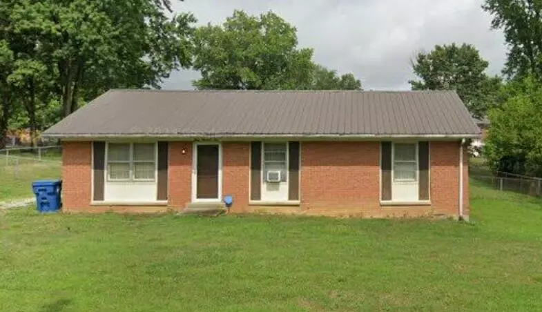 Lawrenceburg, KY 40342,305 Oakwood Drive