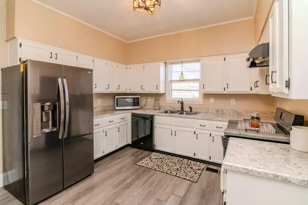 Stanford, KY 40484,706 Lancaster Street