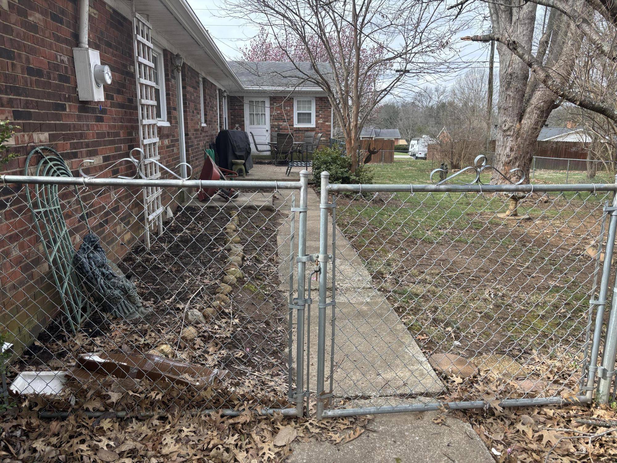 Frankfort, KY 40601,1315 Seneca Trail