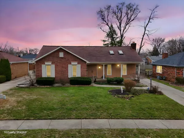 1907 Arboro Place, Louisville, KY 40220