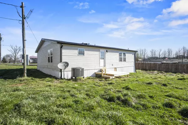 Jeffersonville, KY 40337,305 Wade Lane