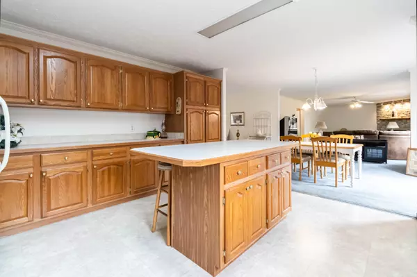 Waco, KY 40385,449 Flint Road