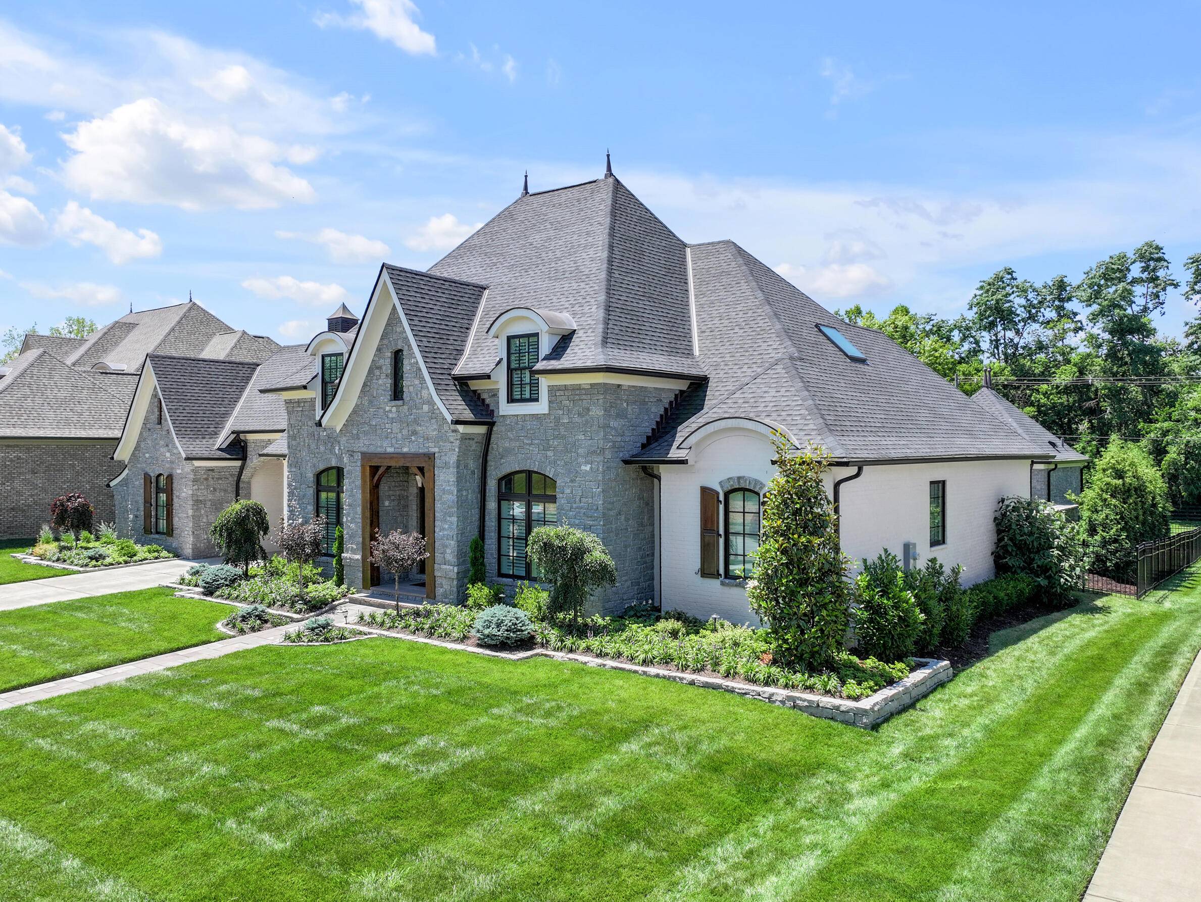 Lexington, KY 40509,2936 Bobwhite Trail