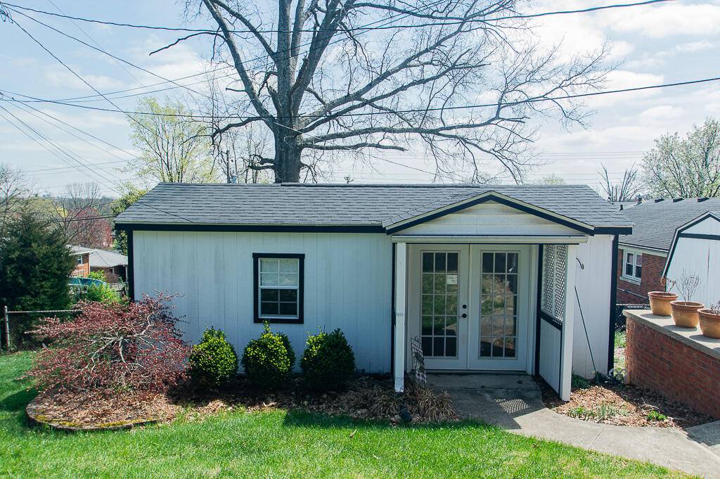 Frankfort, KY 40601,1154 Ojibwa Trail