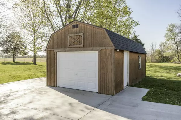 Danville, KY 40422,291 Mocks Creek Drive