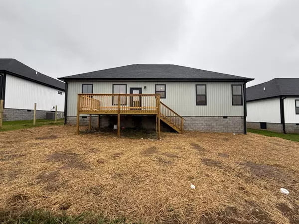 Harrodsburg, KY 40330,481 Pinehurst Way