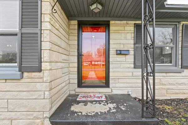 Lexington, KY 40503,2812 Southview Drive