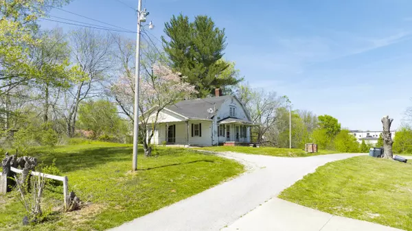 Monticello, KY 42633,140 Cherry Street