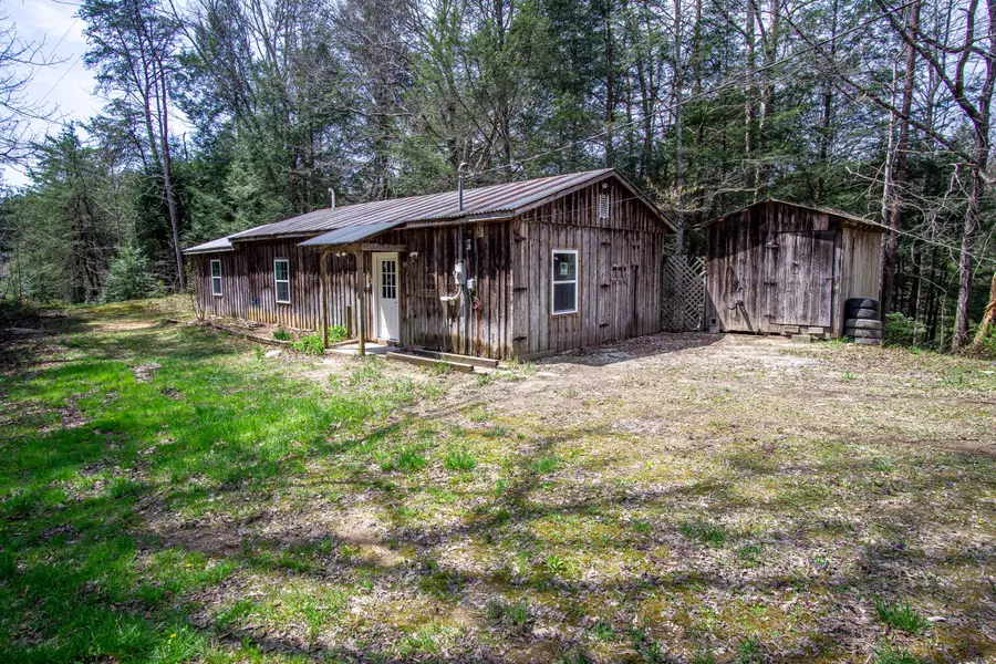 2691 High Moore Road, London, KY 40741