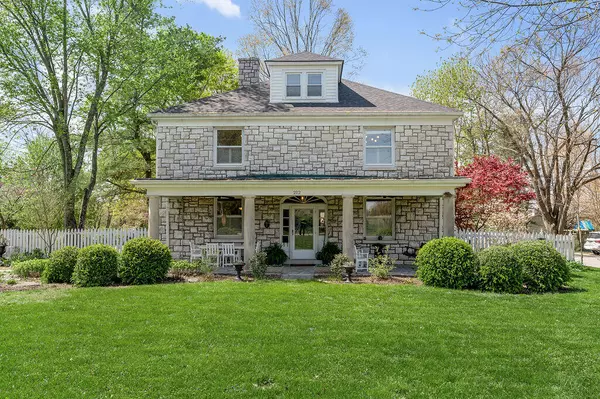Versailles, KY 40383,212 Elm Street