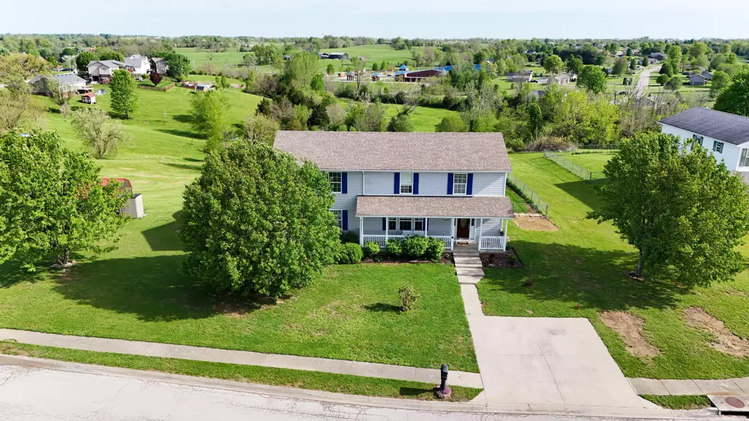 305 Saddle Wood Court, Berea, KY 40403