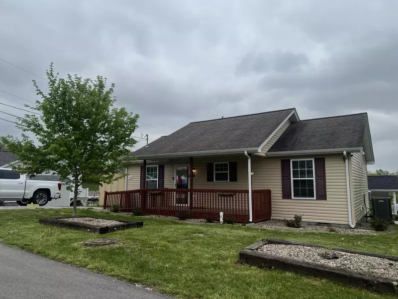 130 Luallen Ln Lane, Morehead, KY 40351