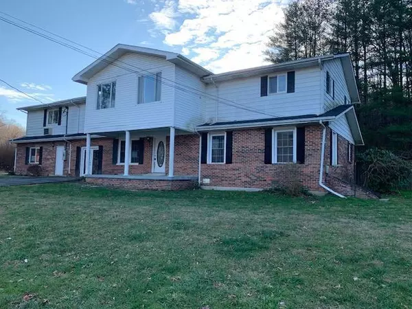 55 Tommy Dyer St., Salyersville, KY 41465
