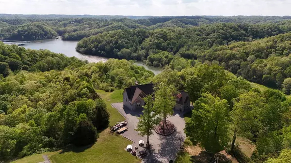 250 Timberlake Drive, Burkesville, KY 42717