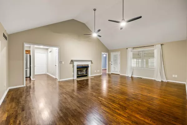 Versailles, KY 40383,355 Colony Drive