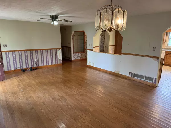 Lexington, KY 40515,8023 Old Richmond Road