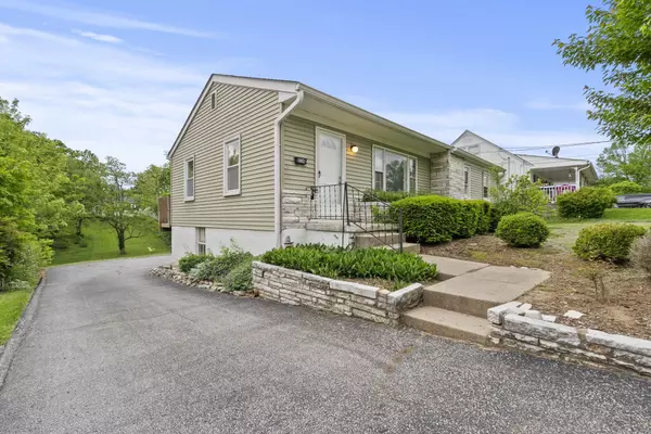 Danville, KY 40422,834 Boyd Avenue