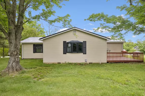 Maysville, KY 41056,8036 Shelby Street