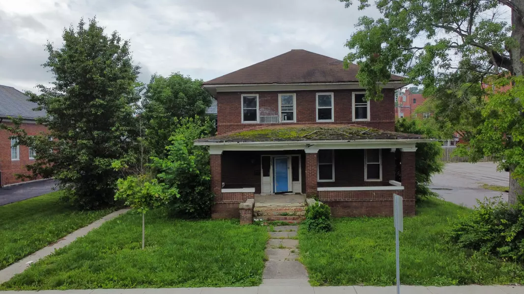 211-215 W 2nd Street, Frankfort, KY 40601