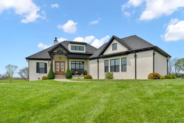 Shelbyville, KY 40065