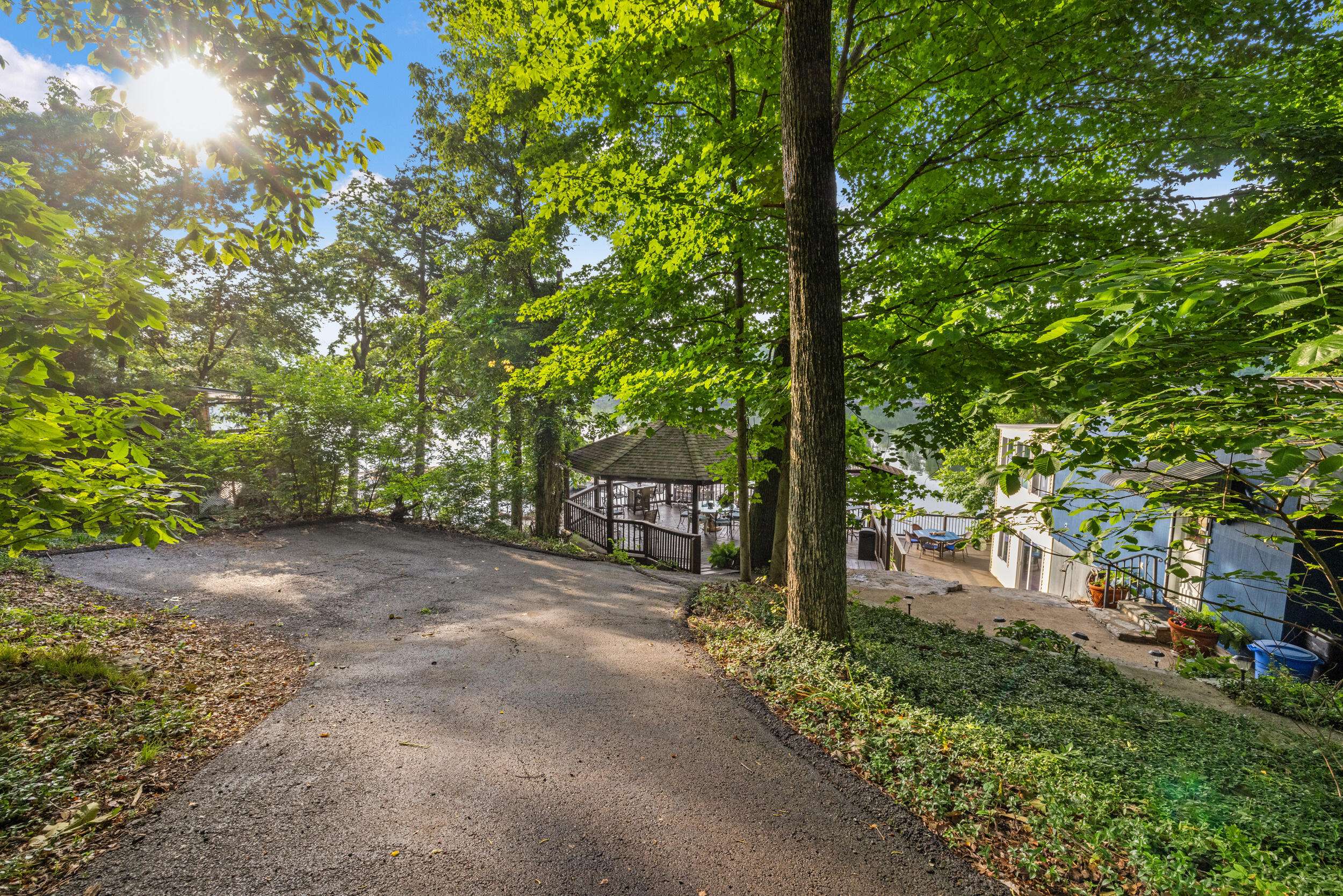 1786 Paradise Camp Road, Harrodsburg, KY 40330