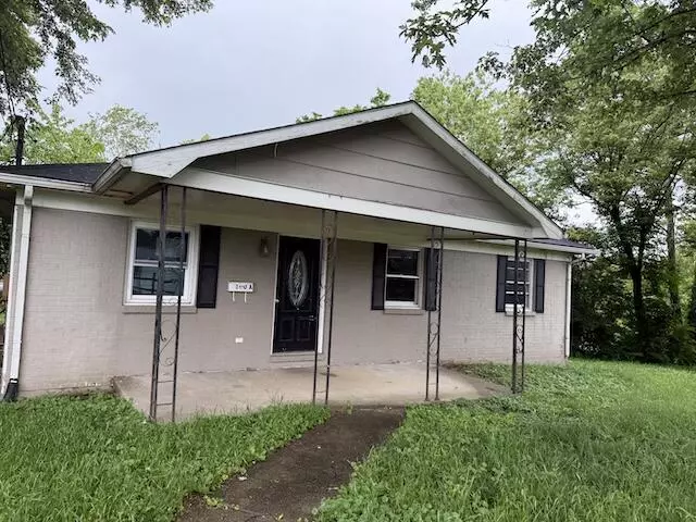 100 Ridgeway Drive, Lancaster, KY 40444