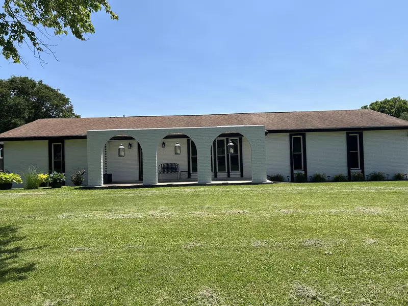 609 Clintonville Road, Winchester, KY 40391