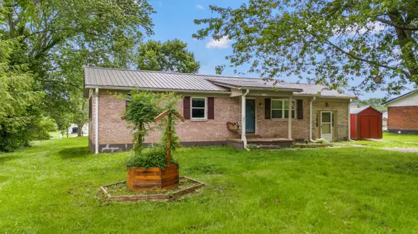 Stanton, KY 40380,15 Conlee Lane