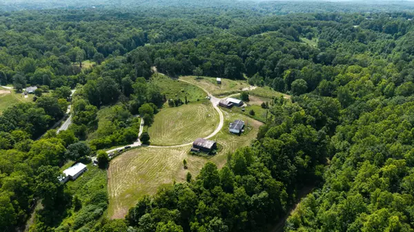 Irvine, KY 40336,799 Hargett Road