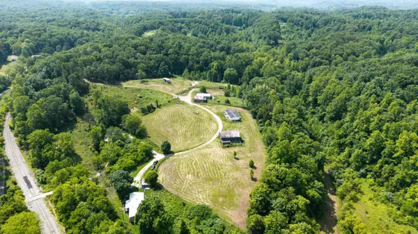 Irvine, KY 40336,799 Hargett Road