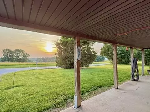 Leitchfield, KY 42754,302 Dave Coffey Road