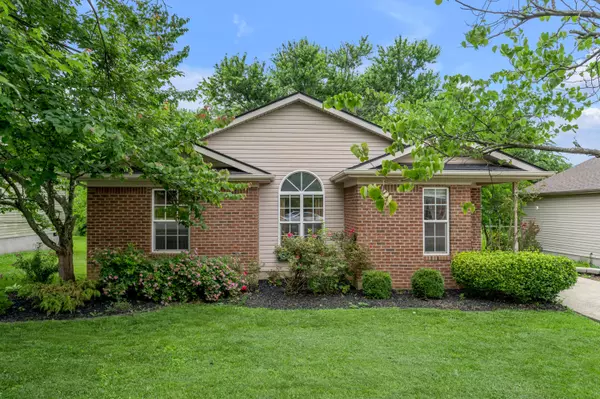 330 Irvine View Street,  Richmond,  KY 40475