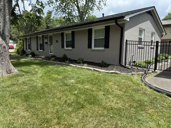 Lexington, KY 40517,1039 Elmendorf Drive