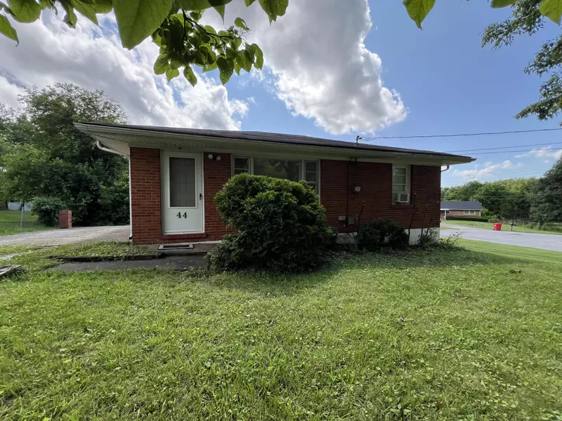 44 Watts Road, Winchester, KY 40391