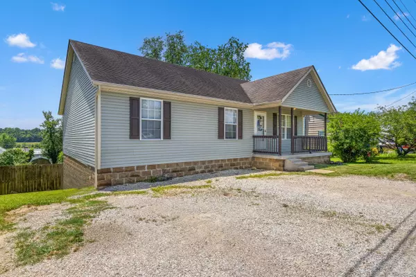 Irvine, KY 40336,129 Glory Street